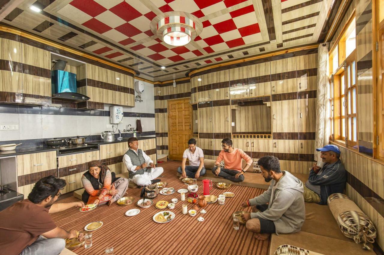 Zostel Homes Kotkhai Shimla Extérieur photo